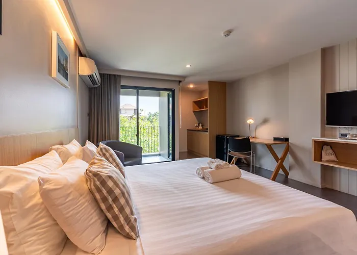 Naga Hotel 3*