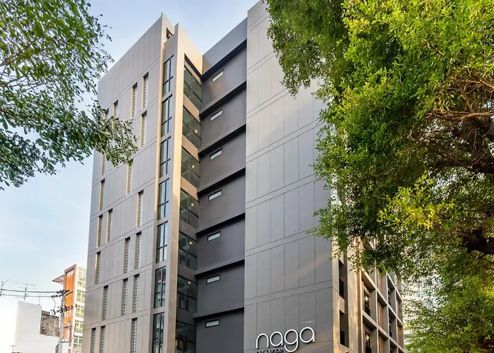 Naga 3* Bangkok