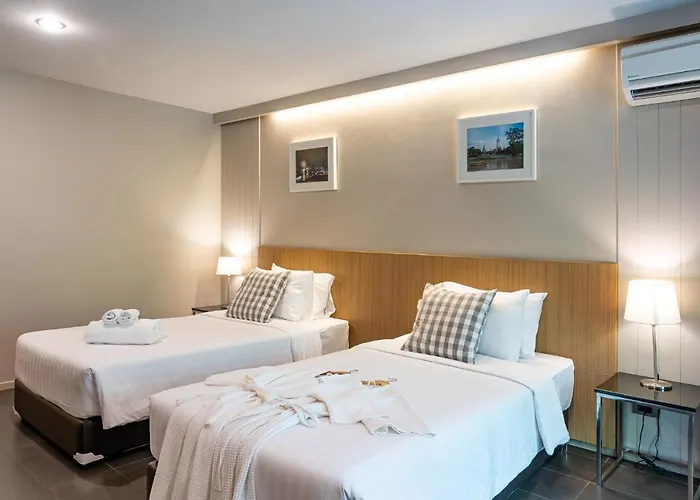 Naga 3* Bangkok