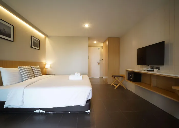 Naga 3* Bangkok