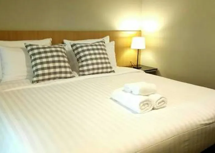 Naga Hotel 3*
