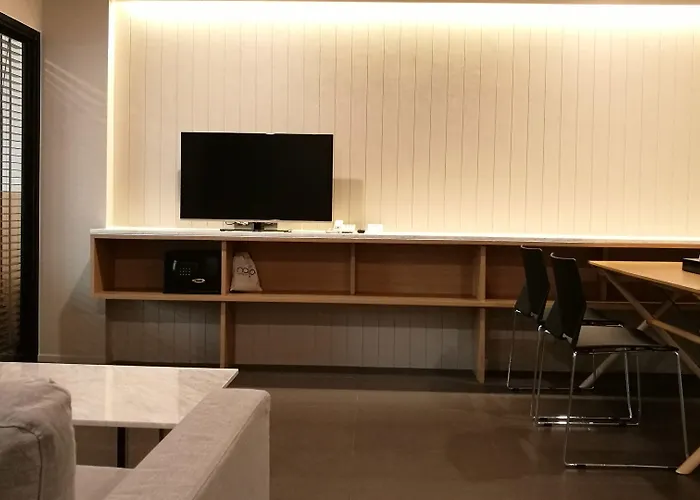 Hotel Naga 3*