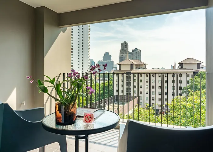 Naga 3* Bangkok
