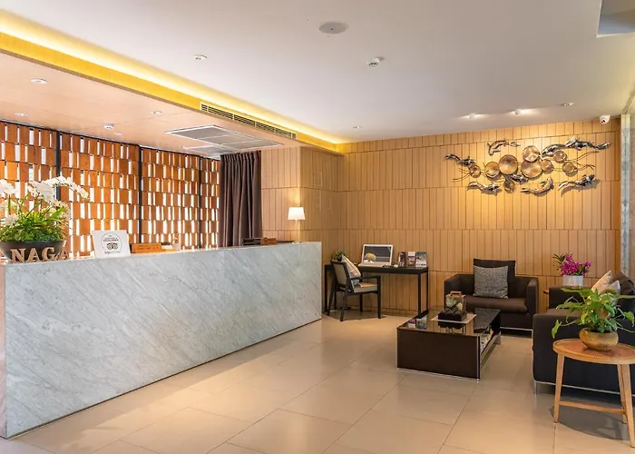 Naga Hotel 3*